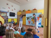 Divadlo Cestujeme kolem světa za pohádkou